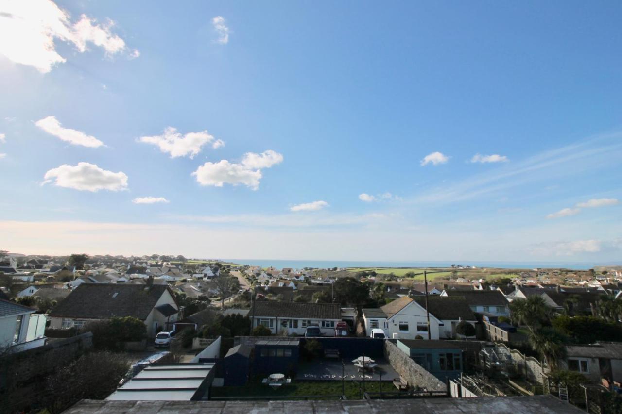 The Mounts Bay